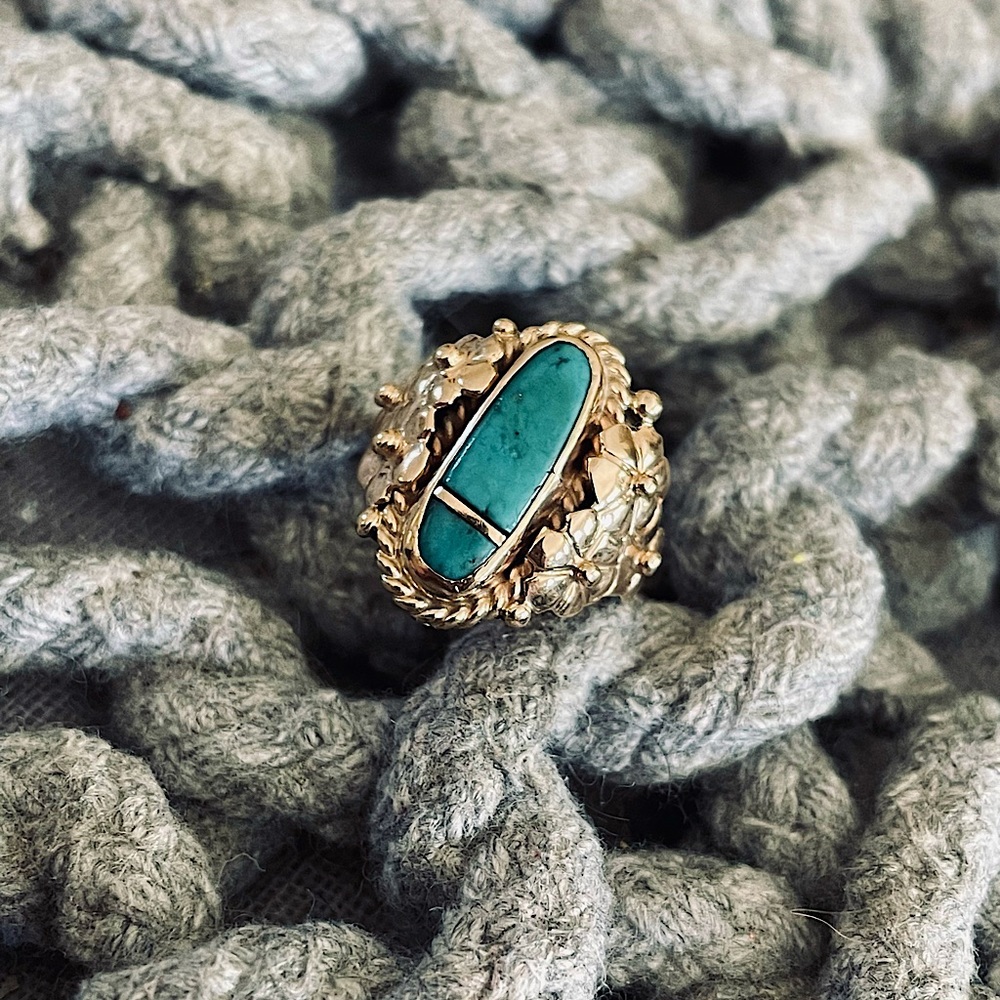 Turquoise and 14k yellow gold ring. CUSTOM MADE